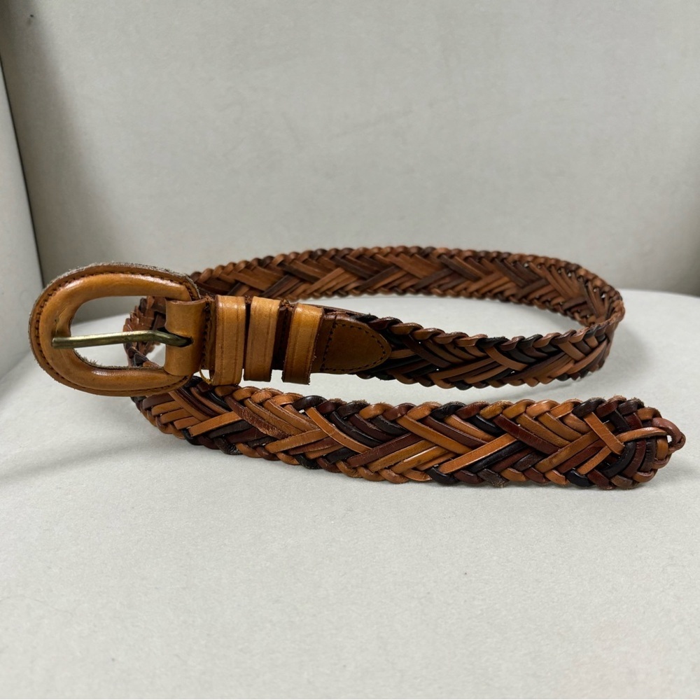 braided leather belt woven multi-tone brown oval-shaped buckle women’s medium